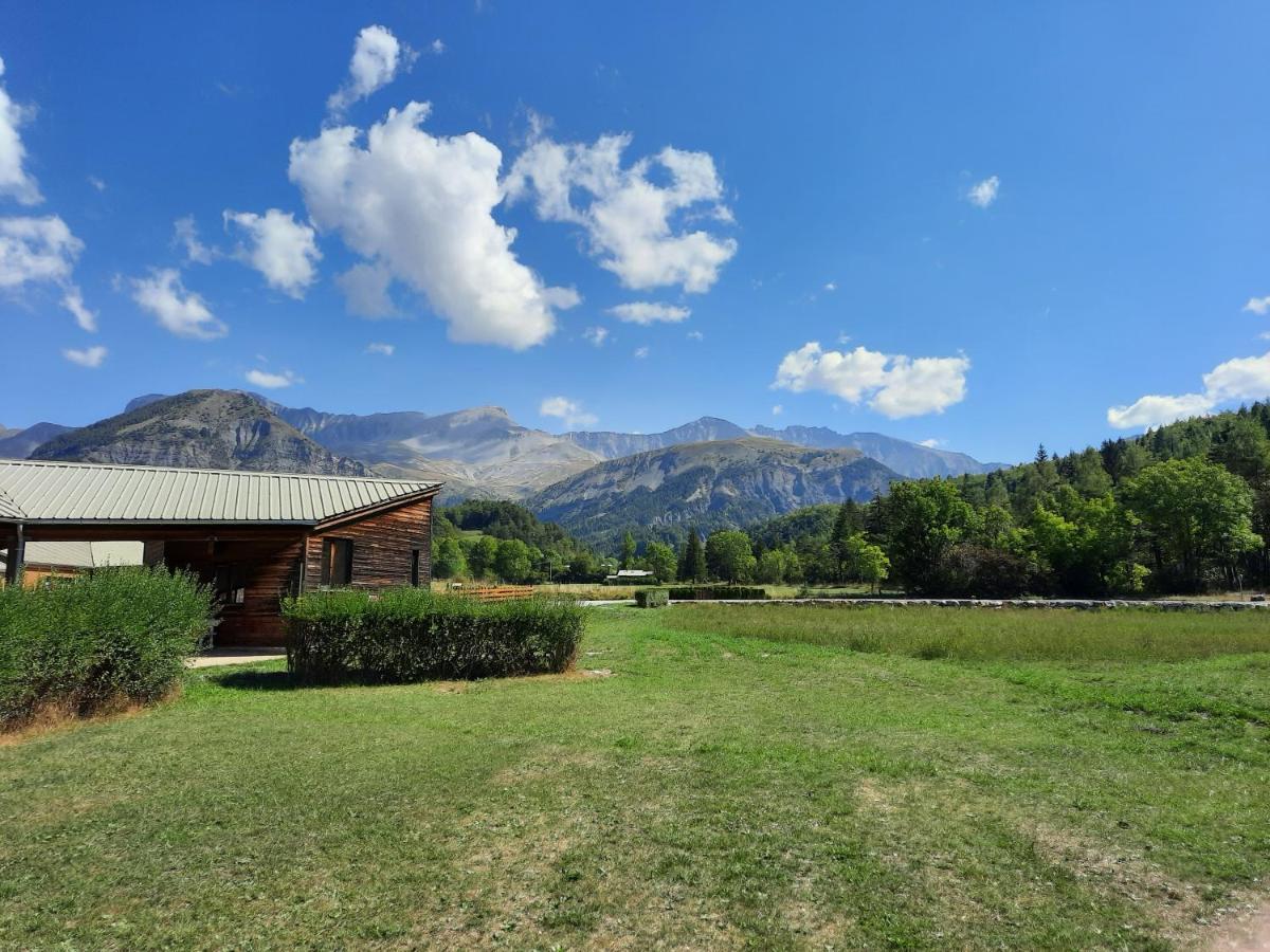L'Inattendu Le Vernet (Alpes-de-Haute-Provence) Exterior foto